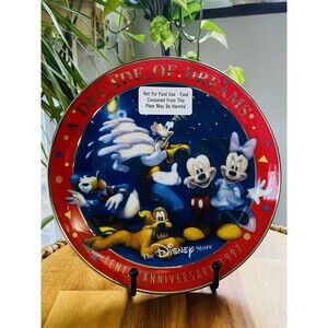 Mickey Mouse Friends Disney Store Plate 1997 A Decade of Dreams 10th Anniversary